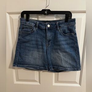 Dear John Women's 5 inch Denim Jean Shorts Stretchy Size 29